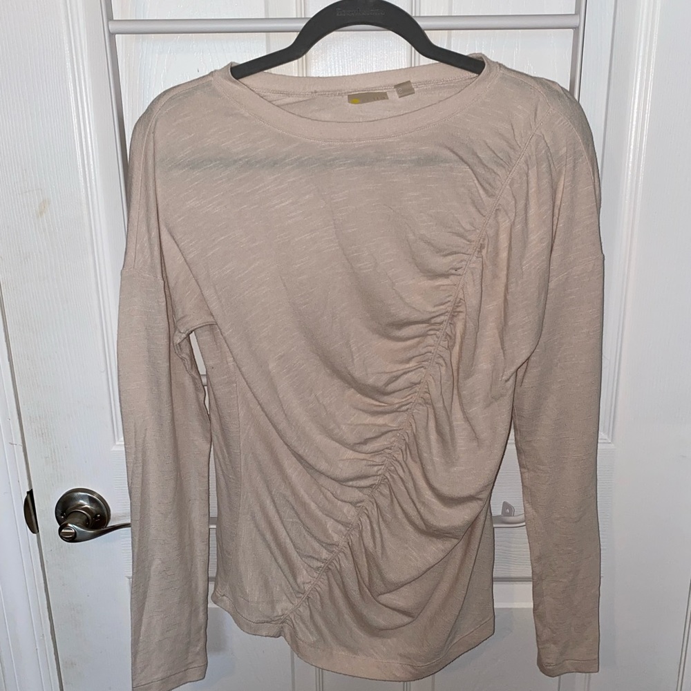 Zella long sleeve blush athleisure top